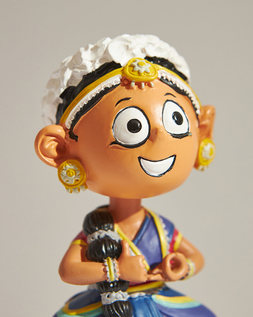 Takita Tara Bobble Head