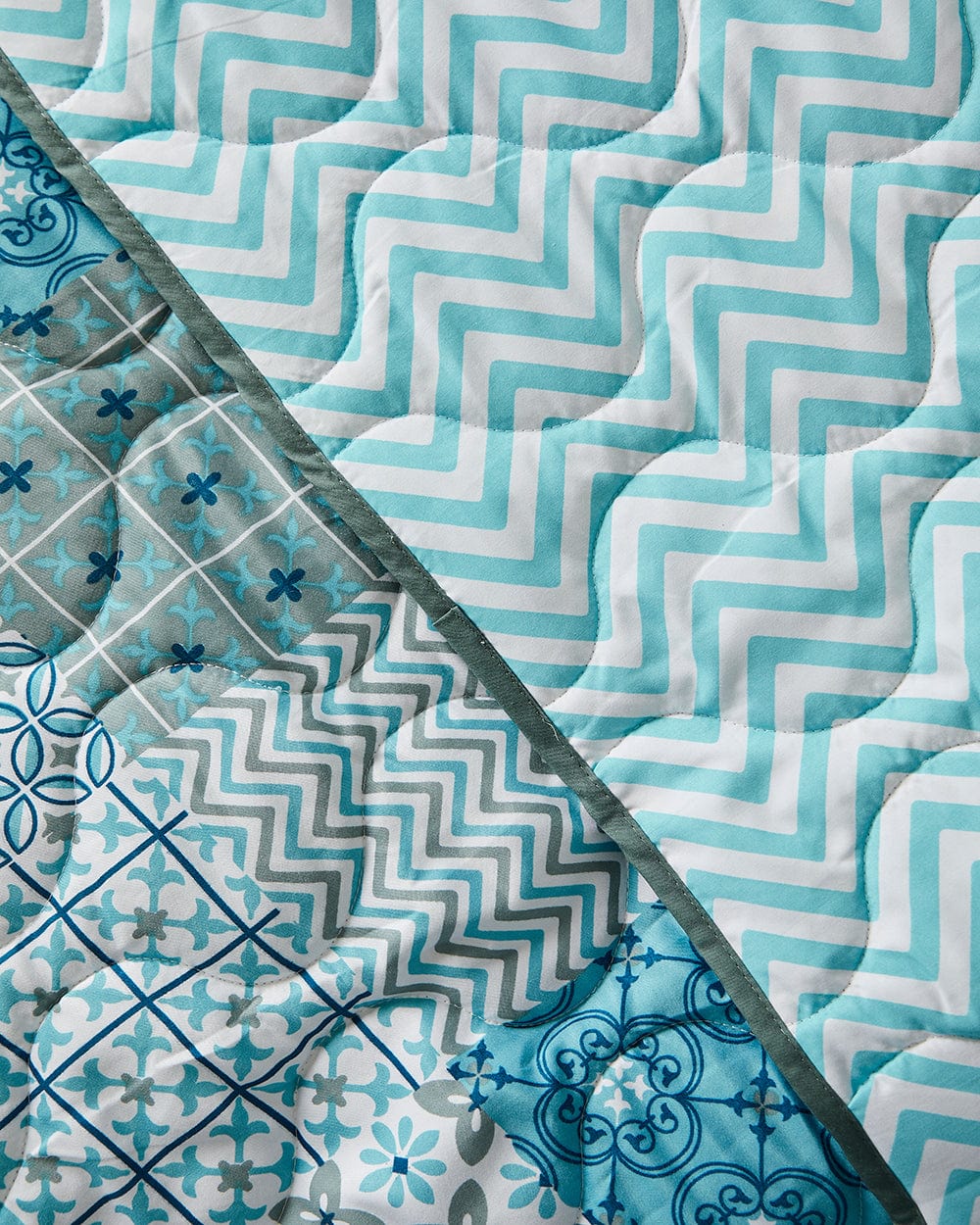 Chumbak Egypt Patchwork Blue Comforter- Single Bed