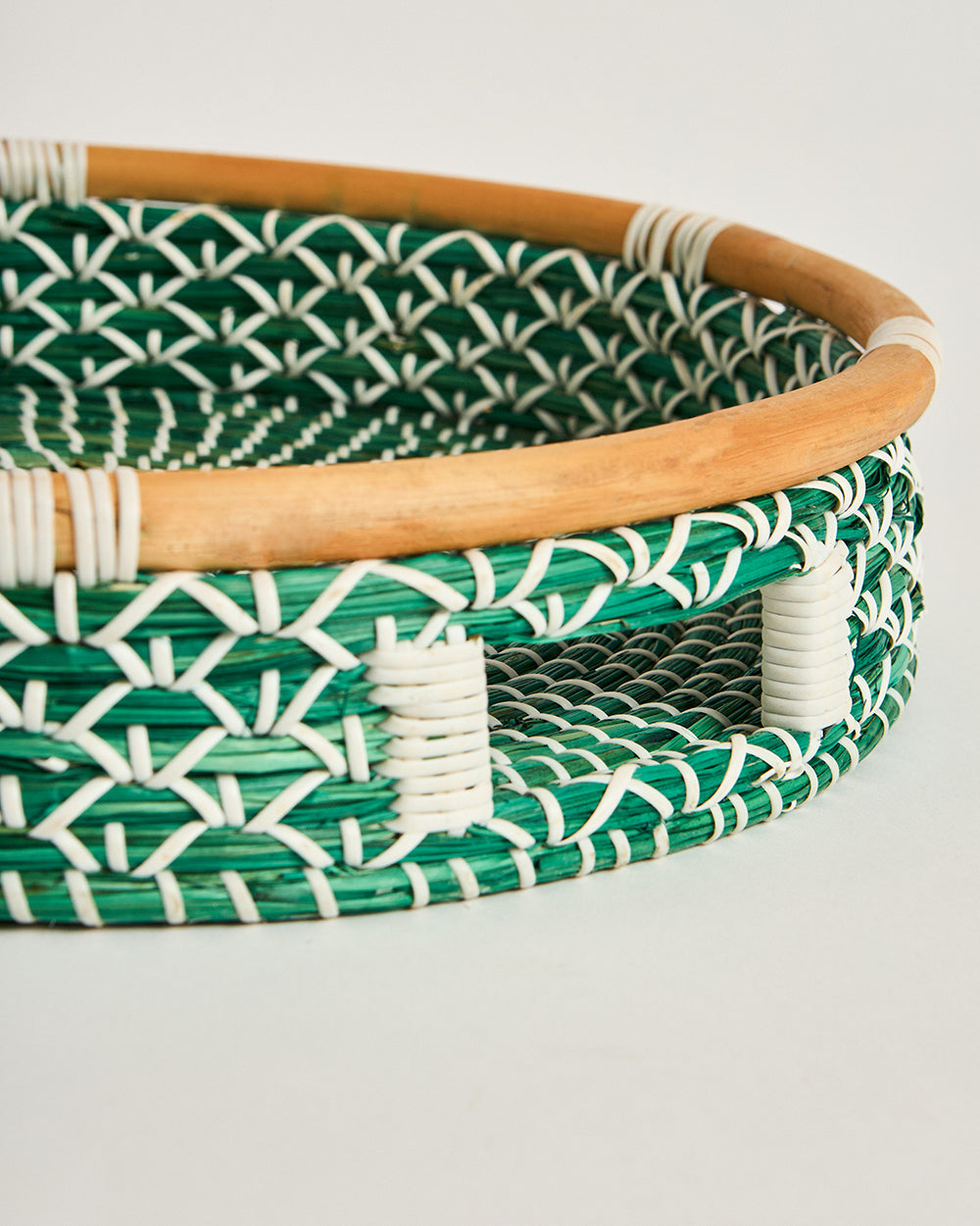 Bali Seagrass Tray, Green - 34 cm