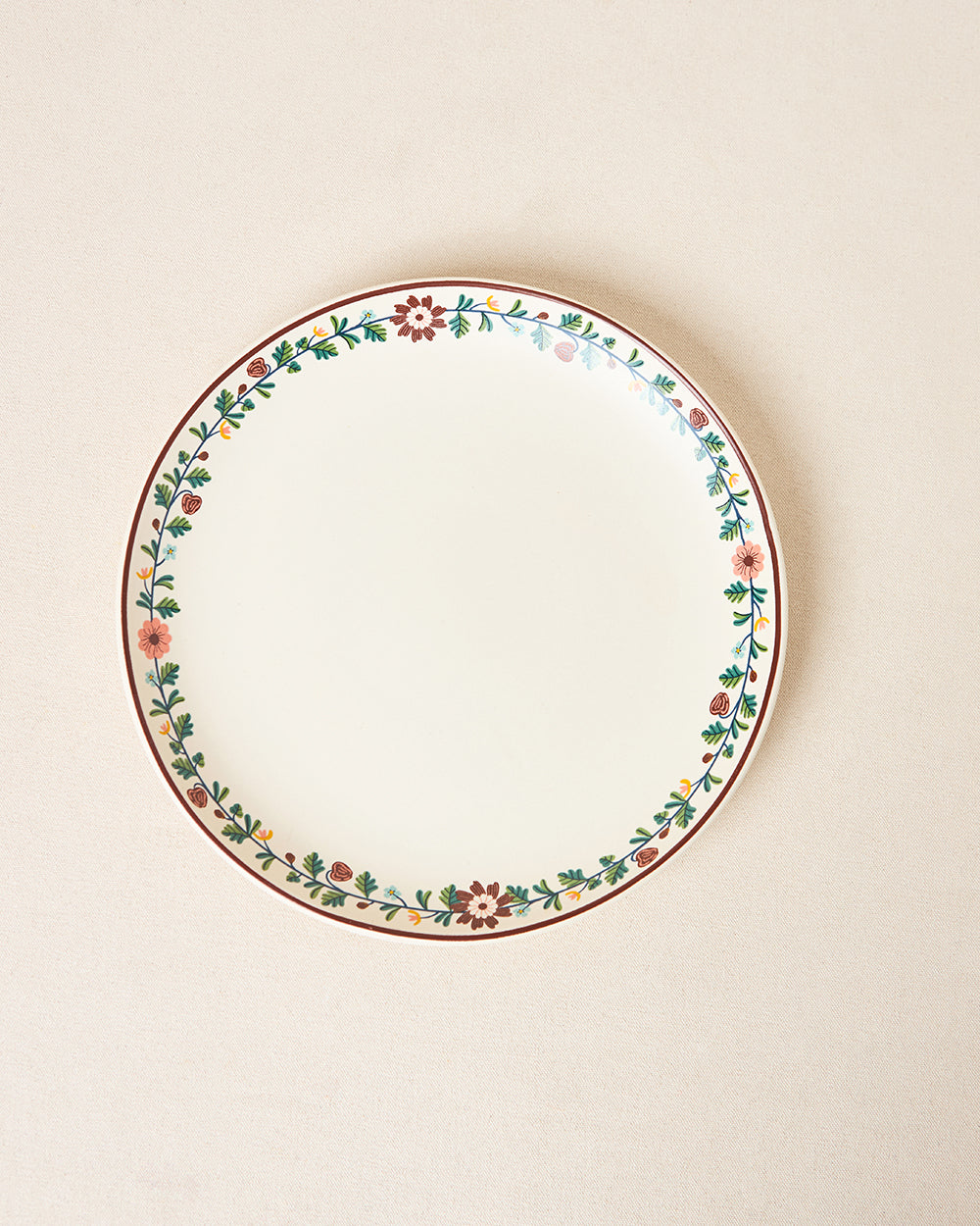 Tiara Dinner Plate, 10" dia | Kashmir Trails