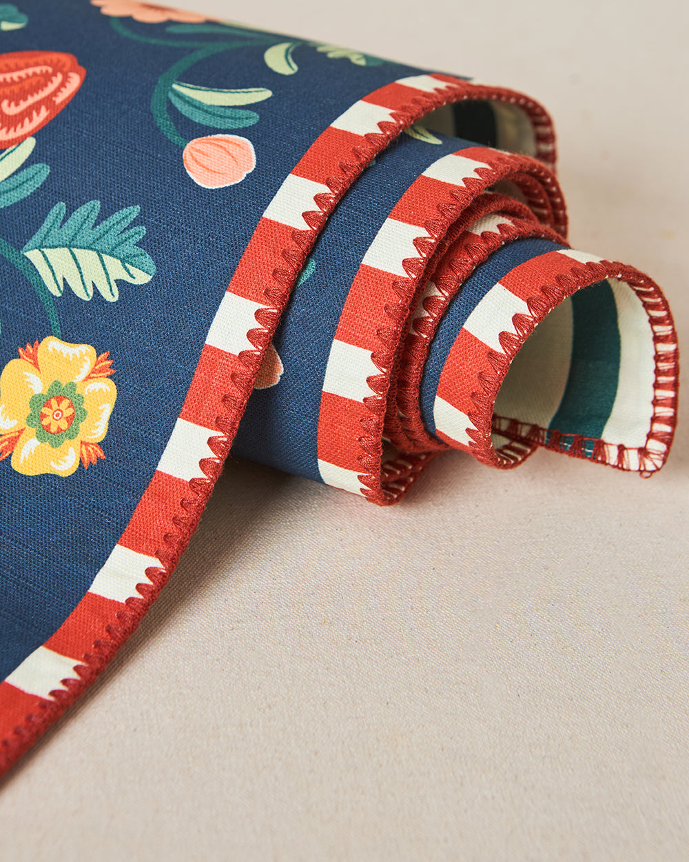 Apple Orchards Table Runner, 13"x72" | Kashmir Trails