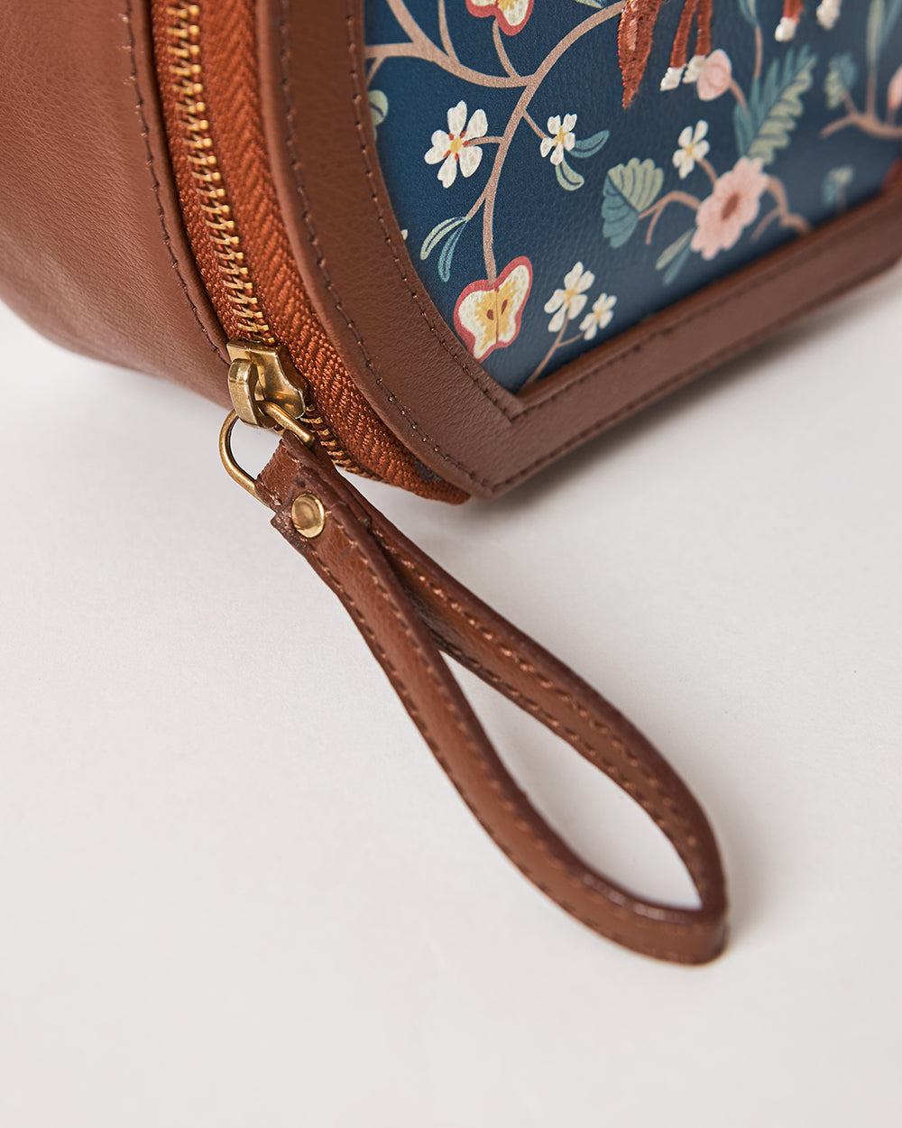 The Vienna Crossbody Bag | Kashmir Trails Edit
