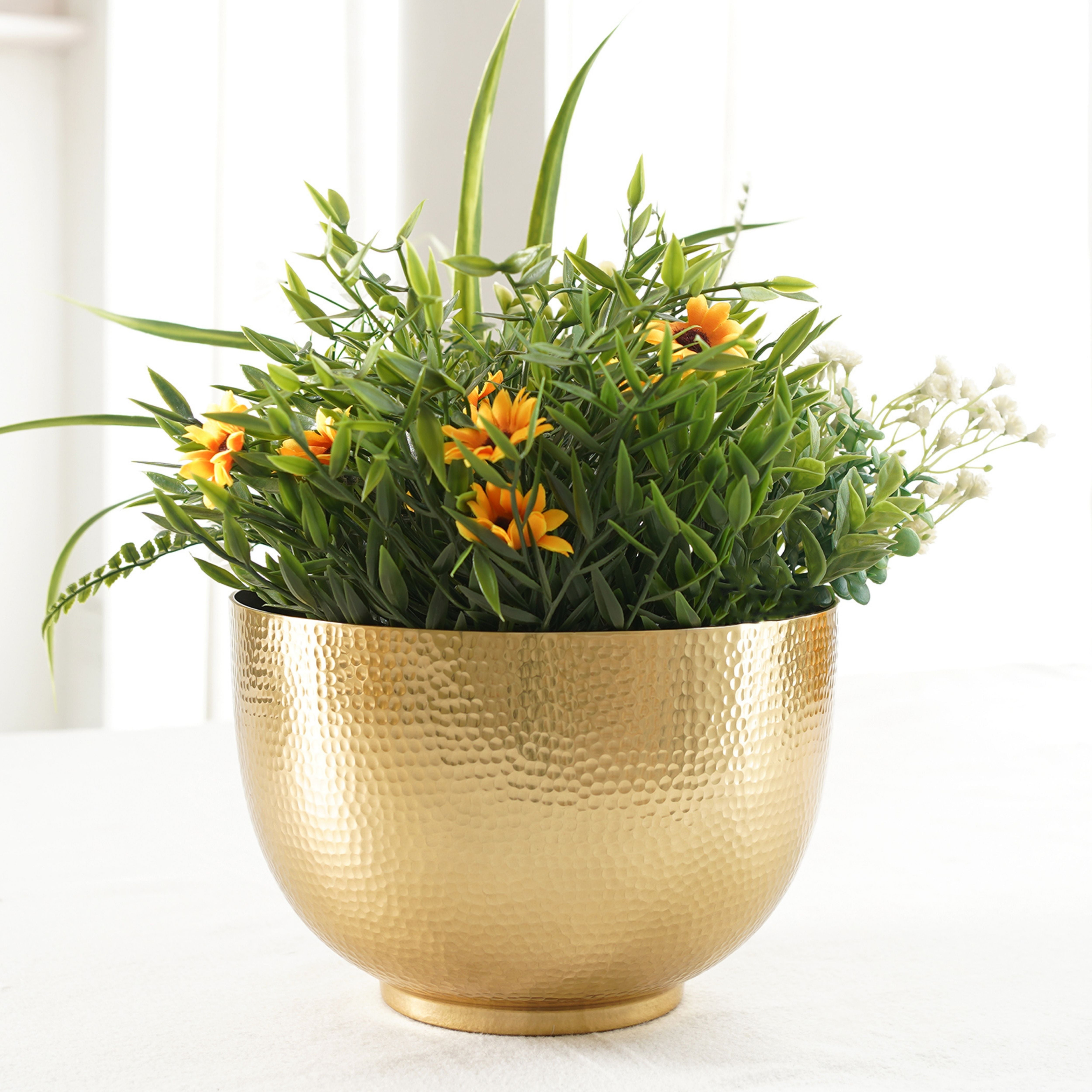 Elegant Hammered Bowl Planter 5.5"