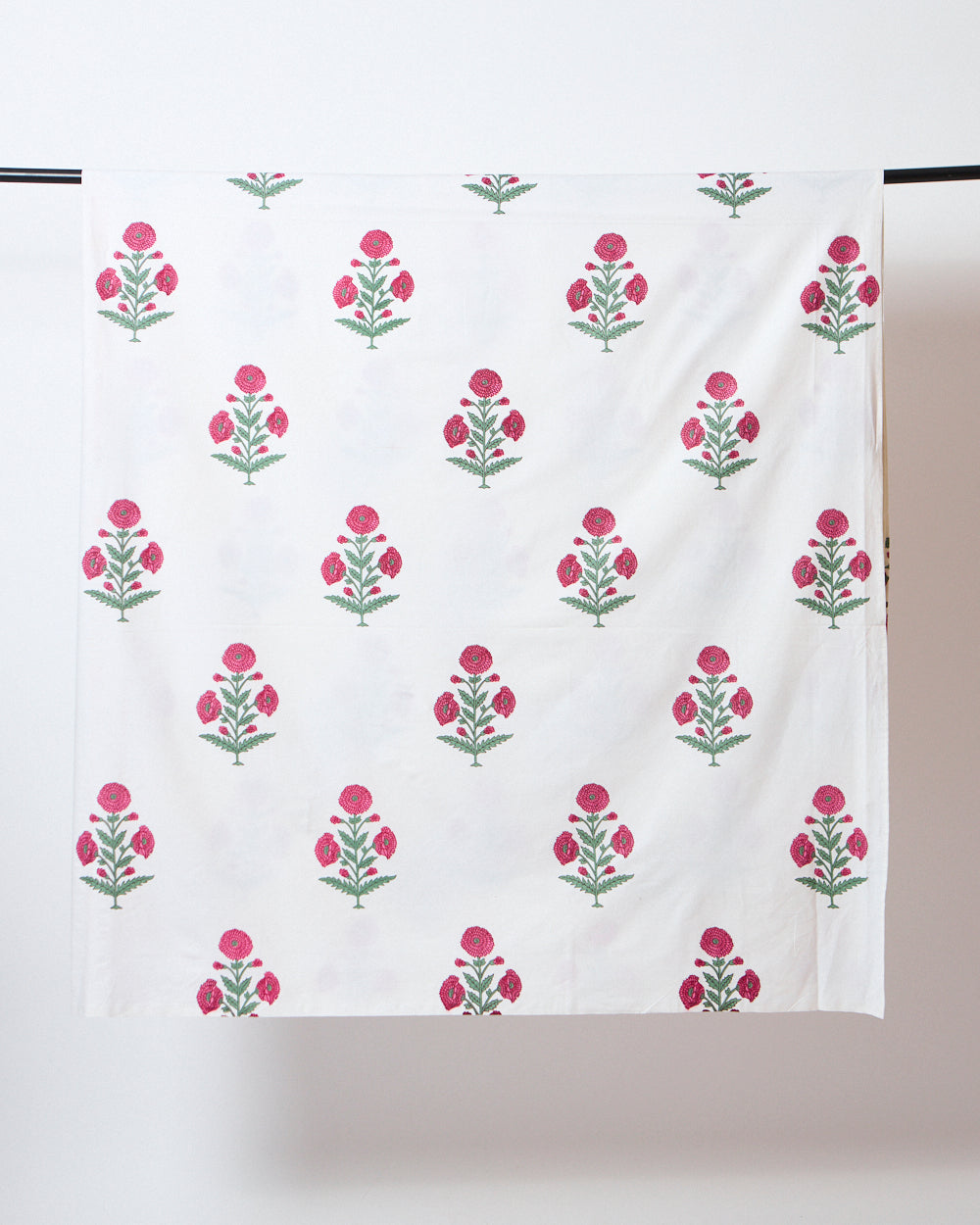 Bloomin’ Boota – Red Floral Bedsheet Set 180TC
