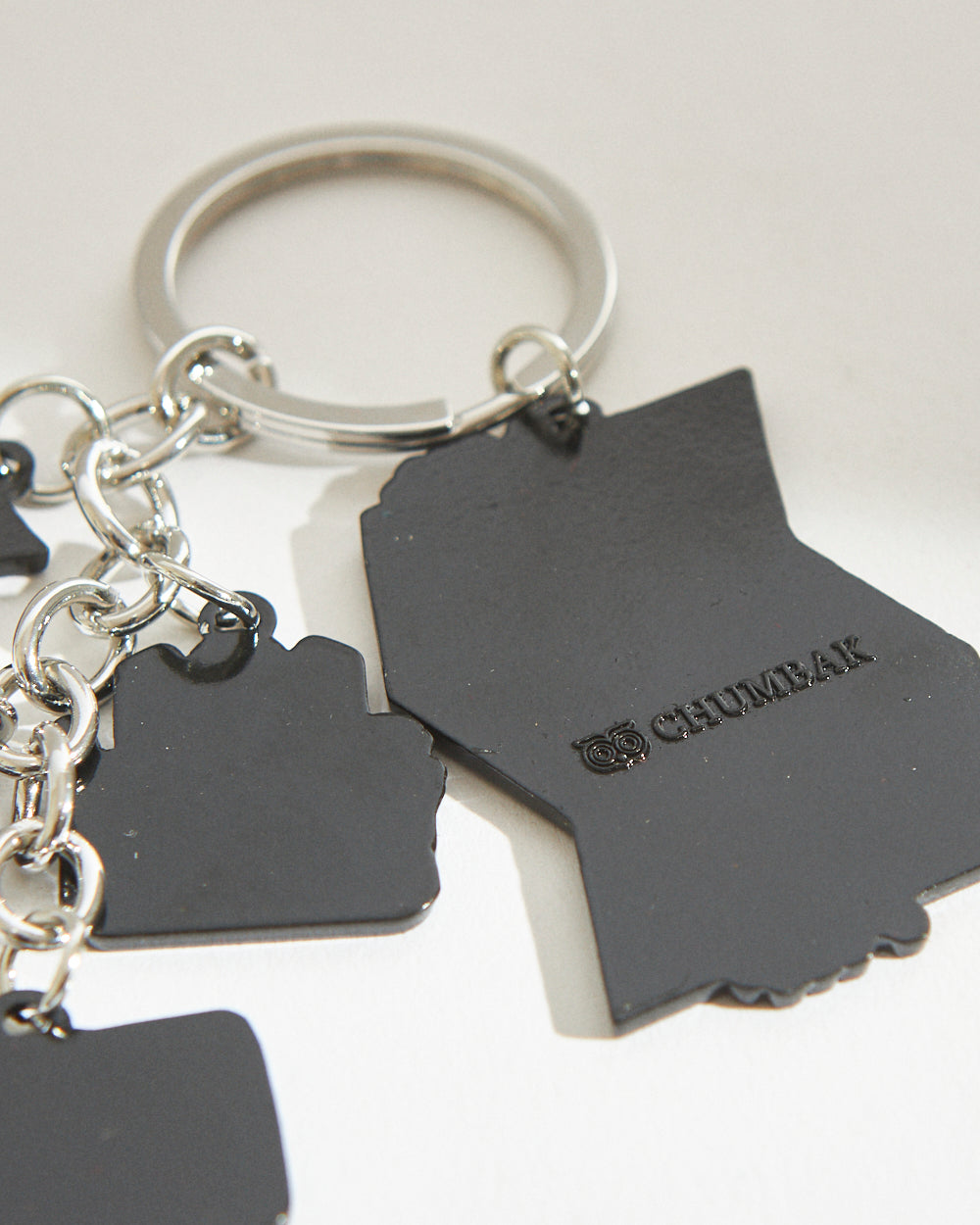 Chumbak Classic Travel Metal Keychain