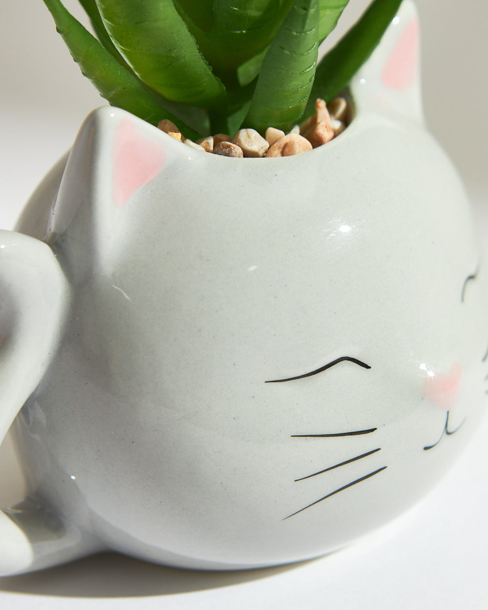 Blushing Cat Planter