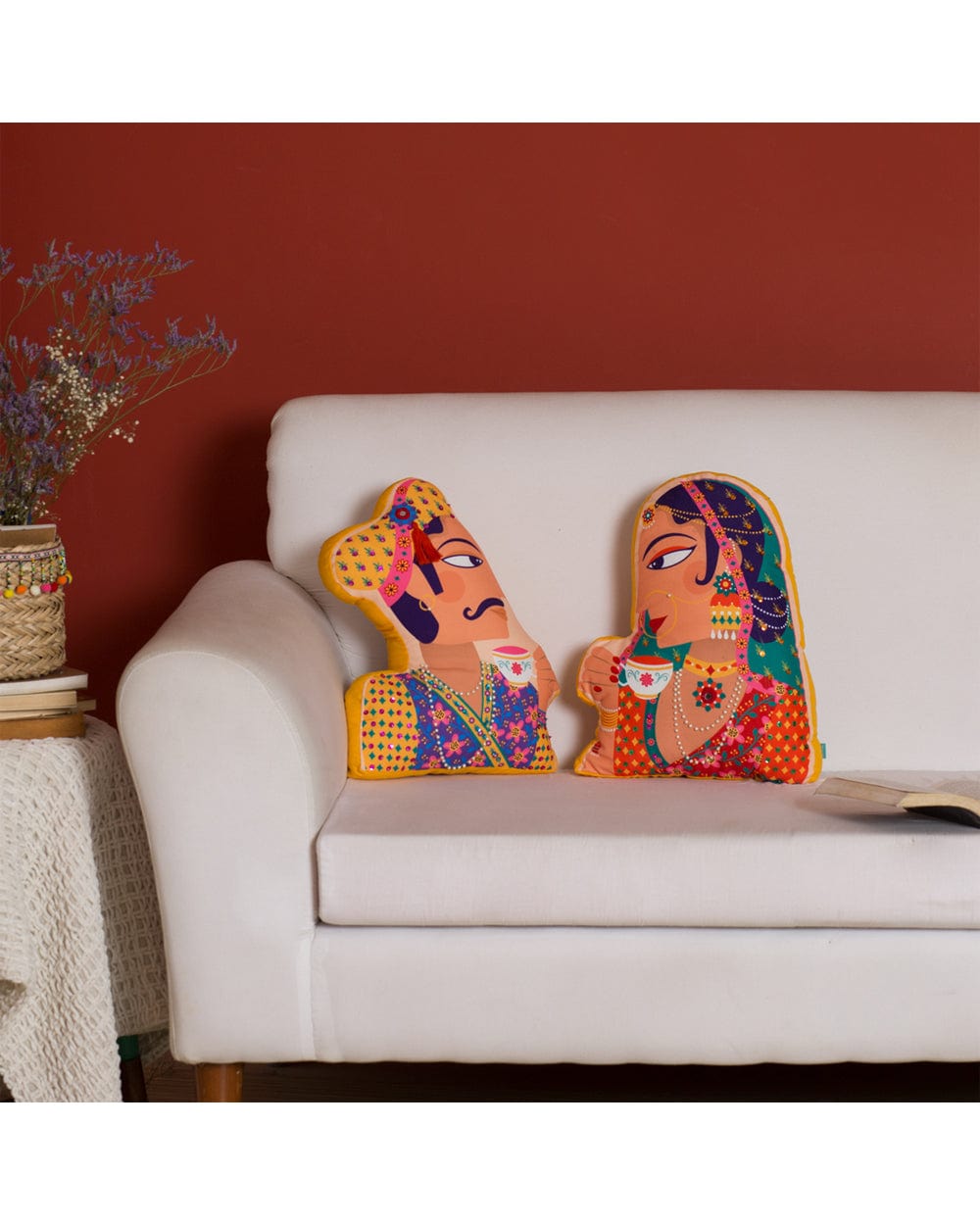 Chumbak Royal Raja Shape Cushion