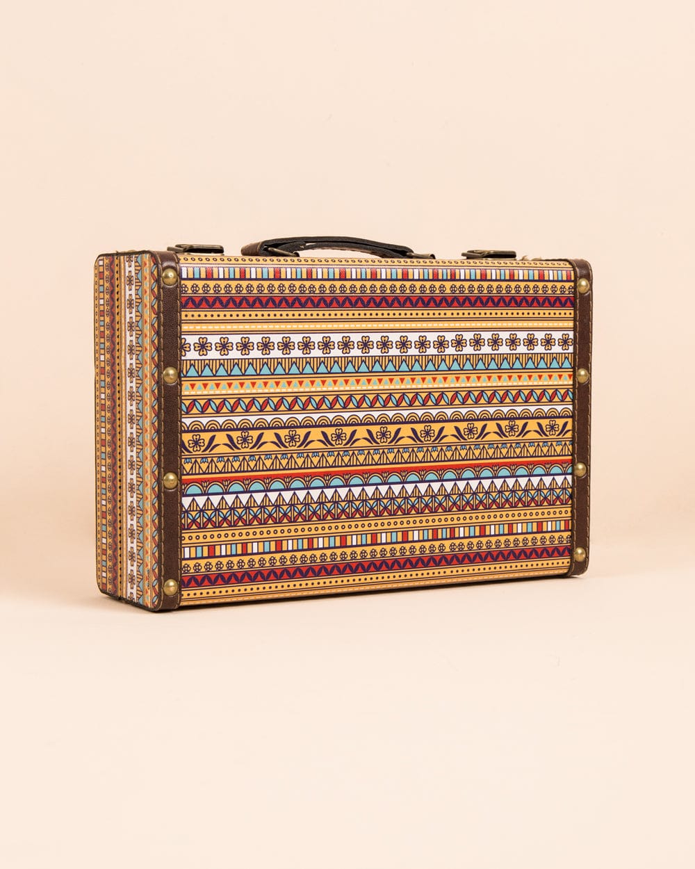 Chumbak Relaxing Garden Suitcase - Ivory