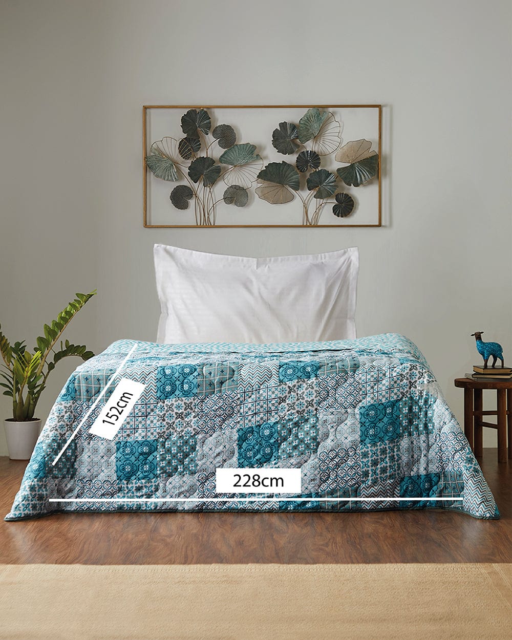 Chumbak Egypt Patchwork Blue Comforter- Single Bed