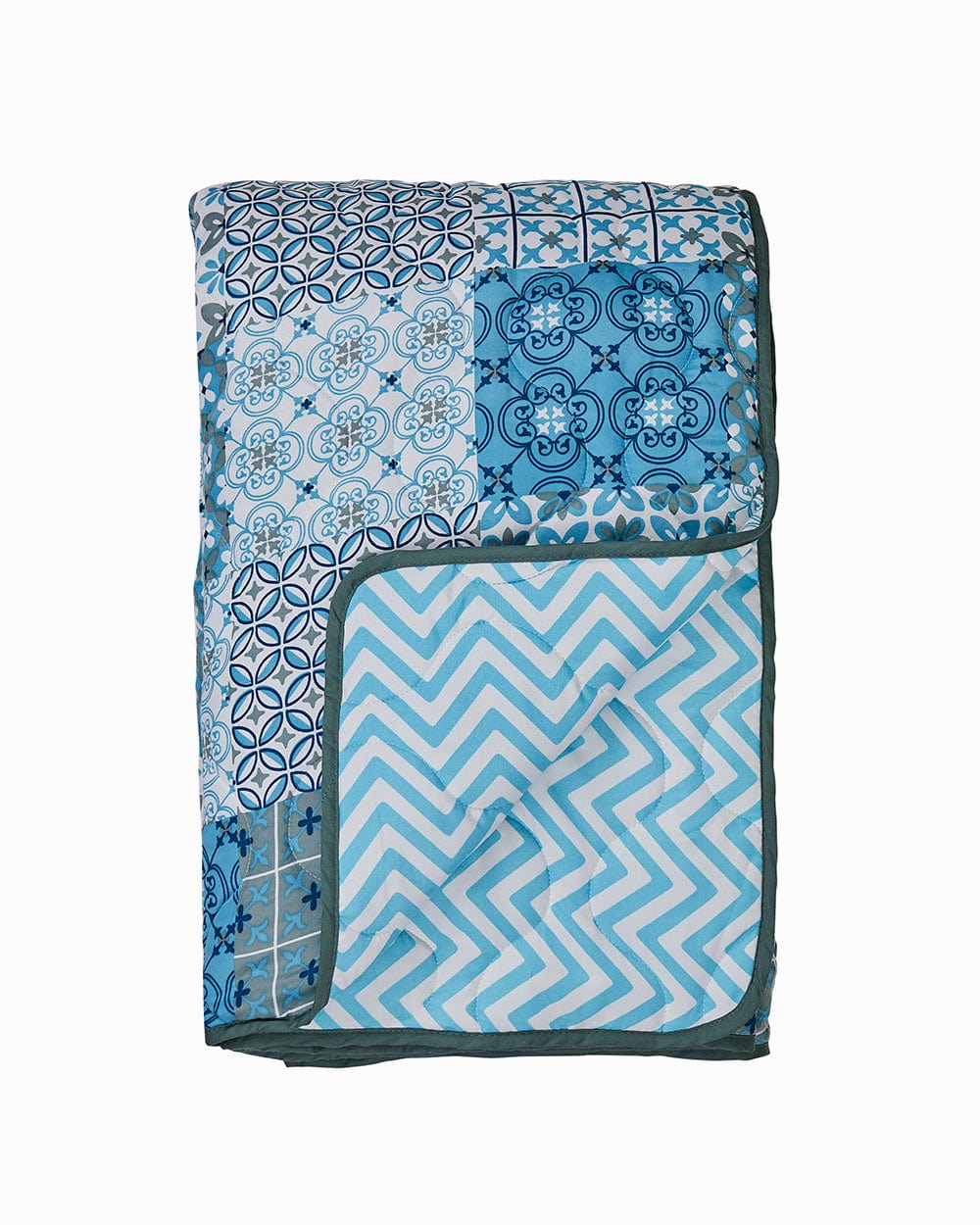 Chumbak Egypt Patchwork Blue Comforter- Double Bed