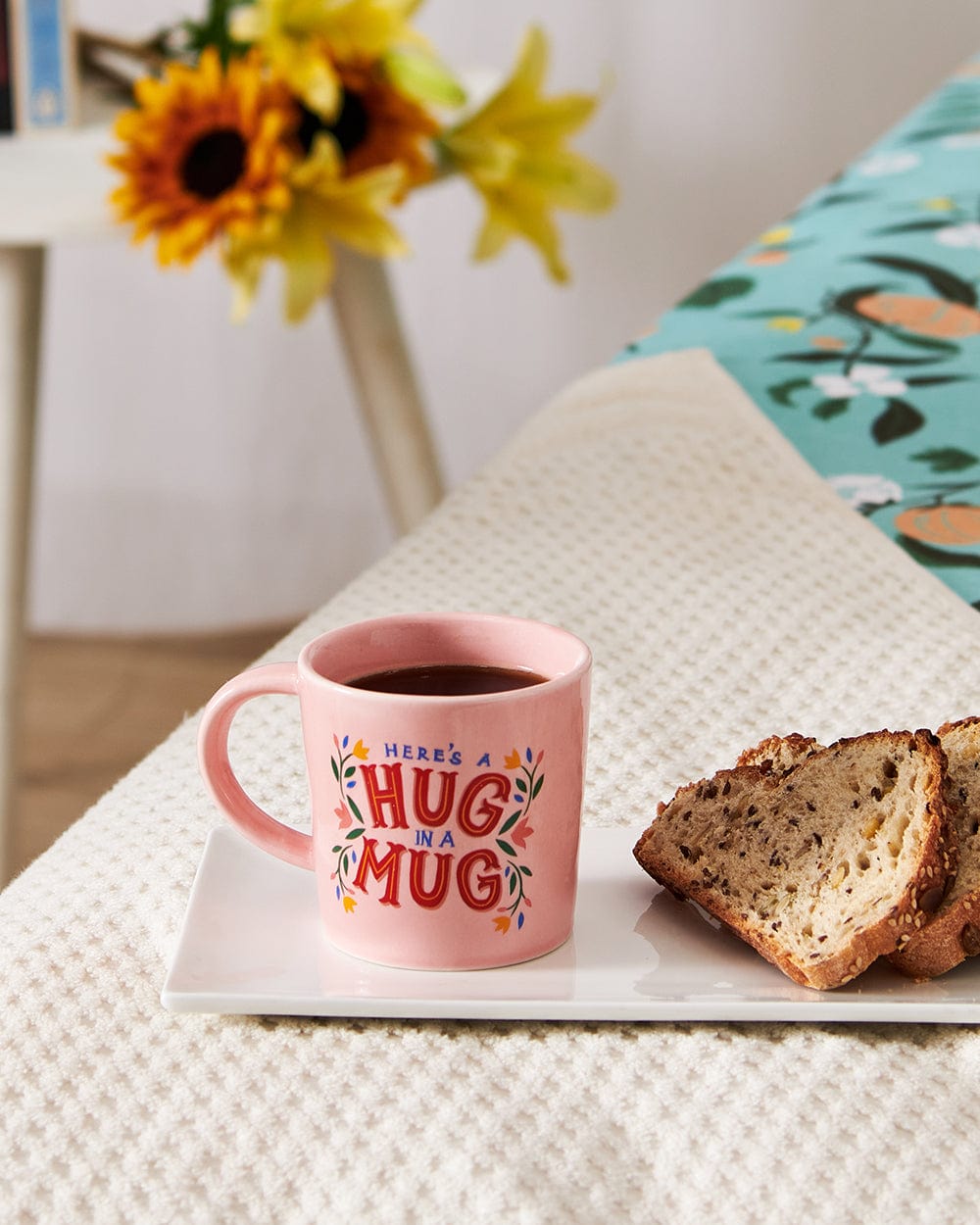 Chumbak Hug in a Mug - Peach