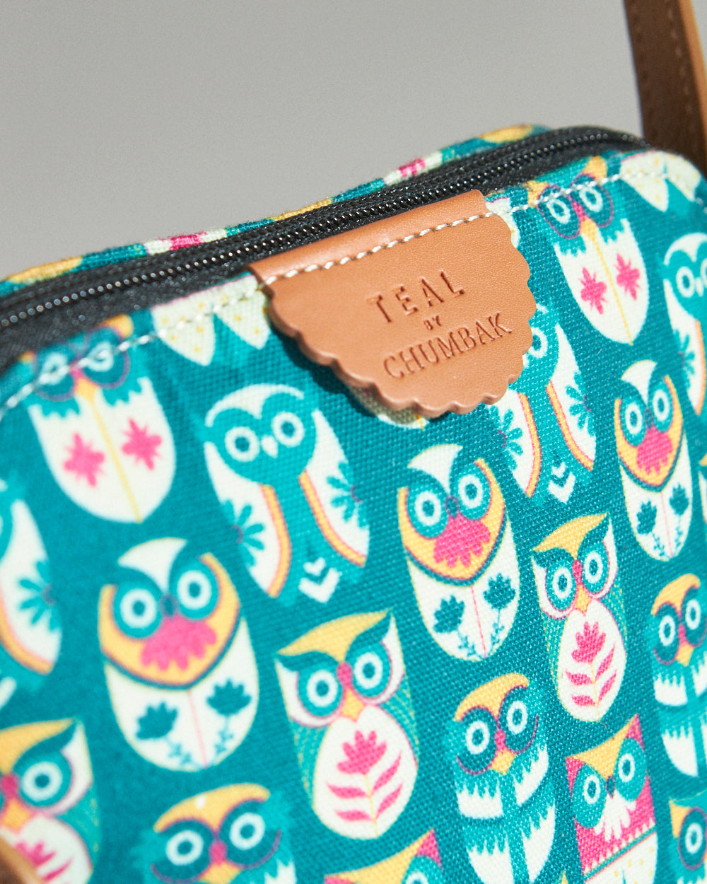 Teal By Chumbak Flower Owl Sling Bag - Teal