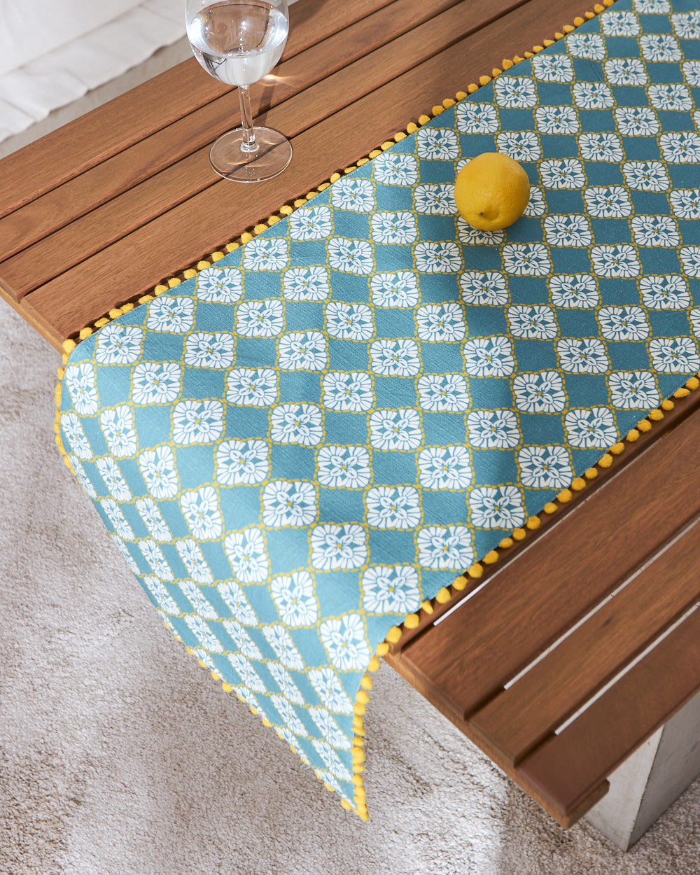 Pixel Jaal Table Runner - Mint