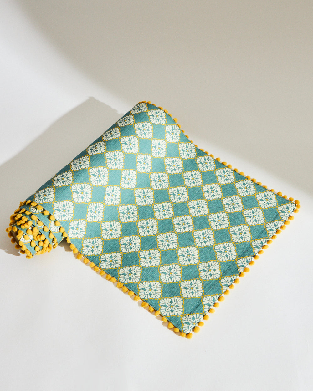 Pixel Jaal Table Runner - Mint