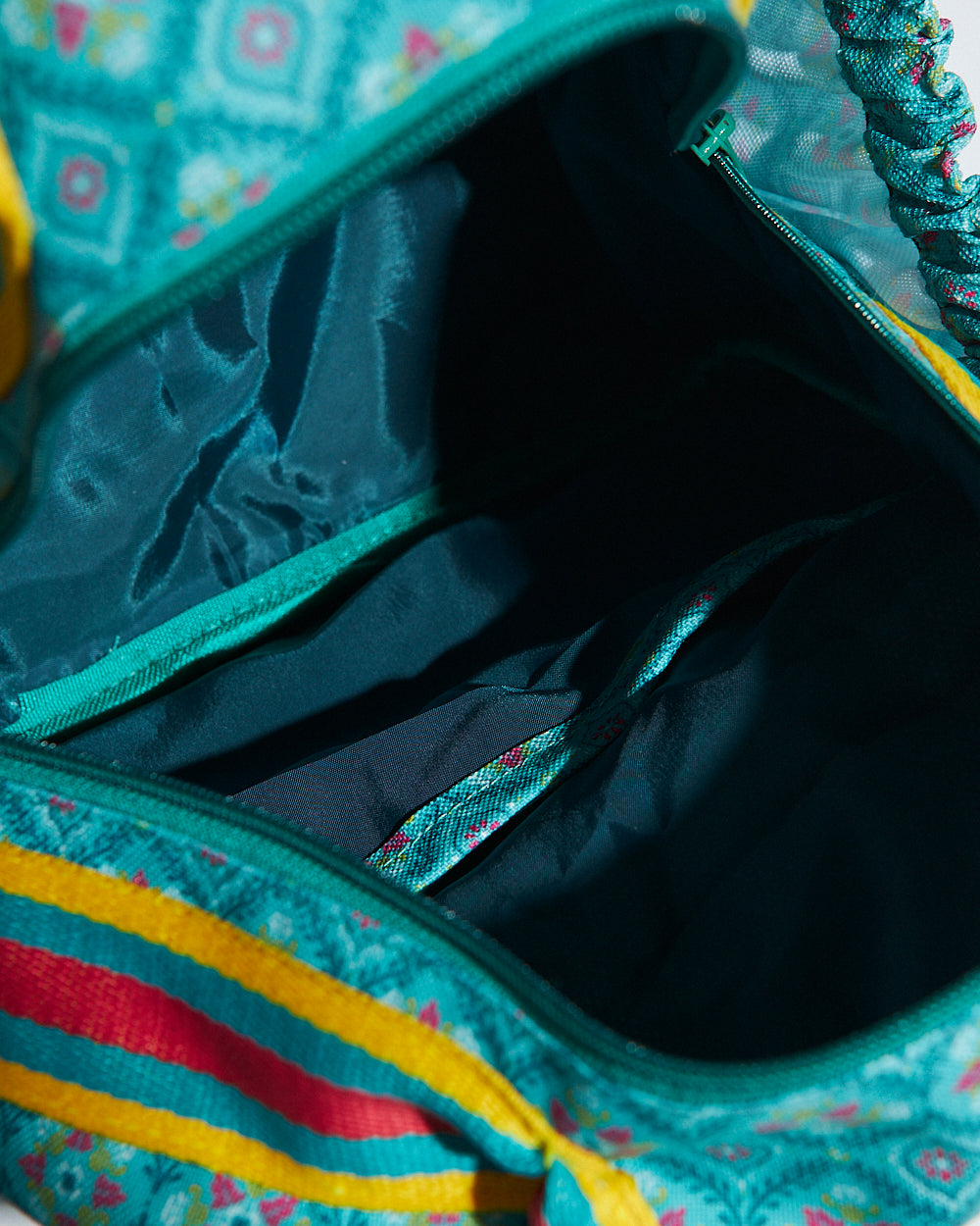 Travel Diaries Lunch Bag