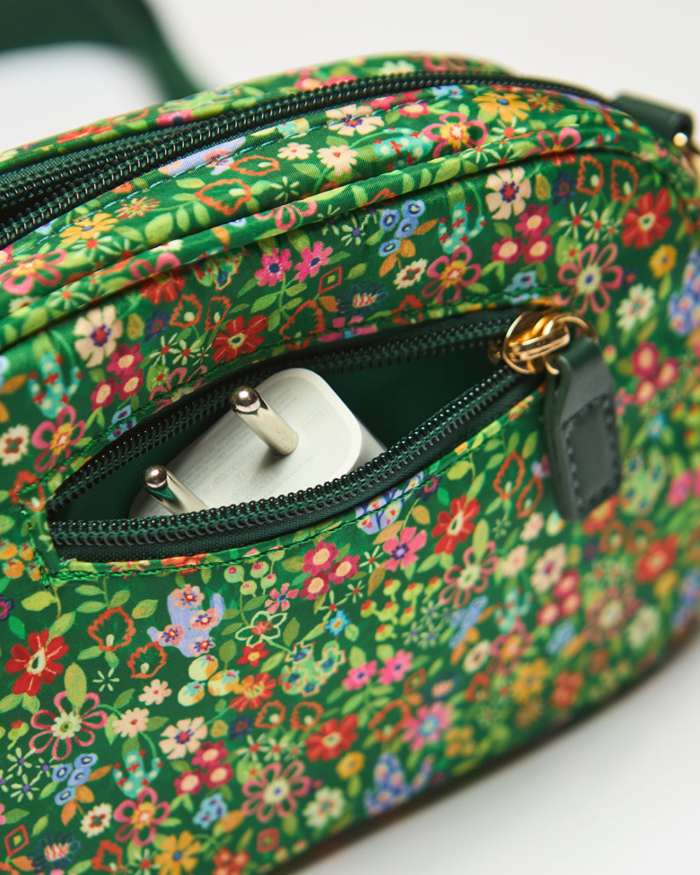 Shehar Mini Sling - Bloomscape