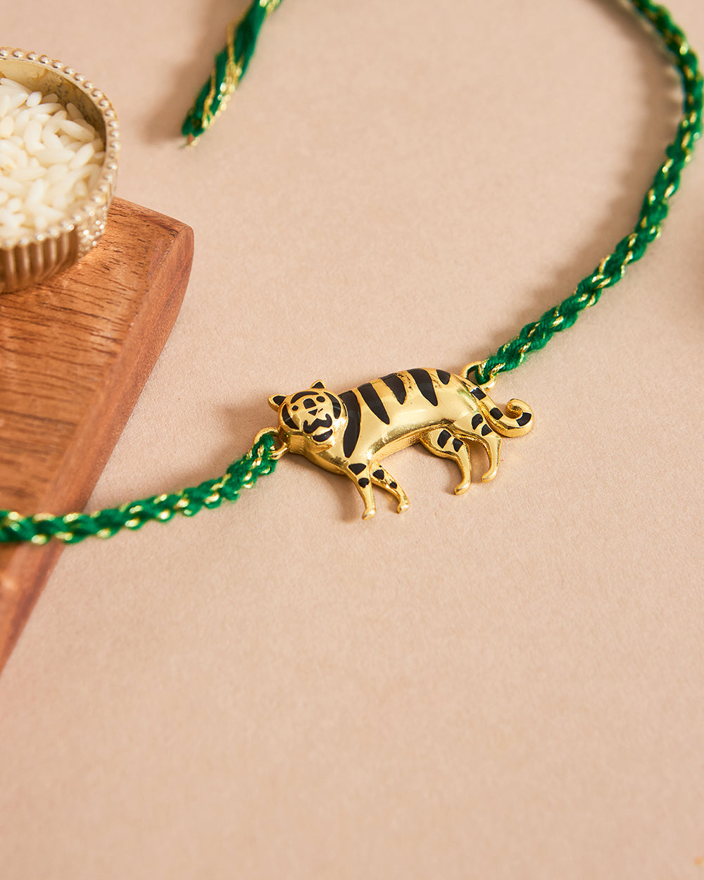 Sher Rakhi - Brass Motif