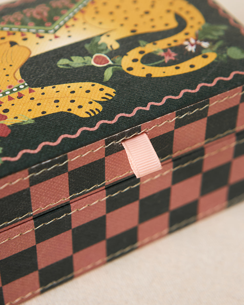 Leopard Jewellery Organizer | Lost in Paradise